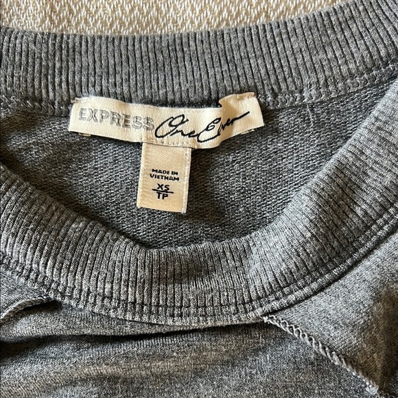 Express Gray Ruffle Cold Shoulder Top - Picture 2 of 2